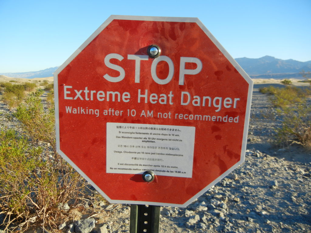 Death Valley National Park_extreme heat sign