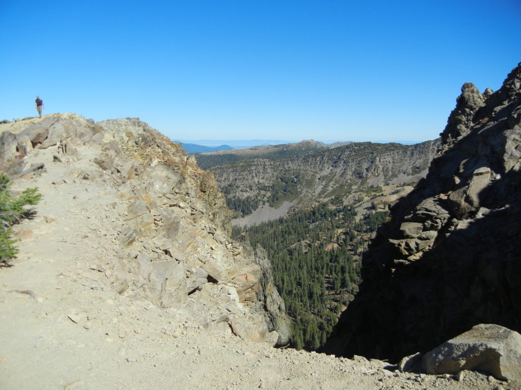 Lasson Volcanic National Park_Brokeoff Mountain trail