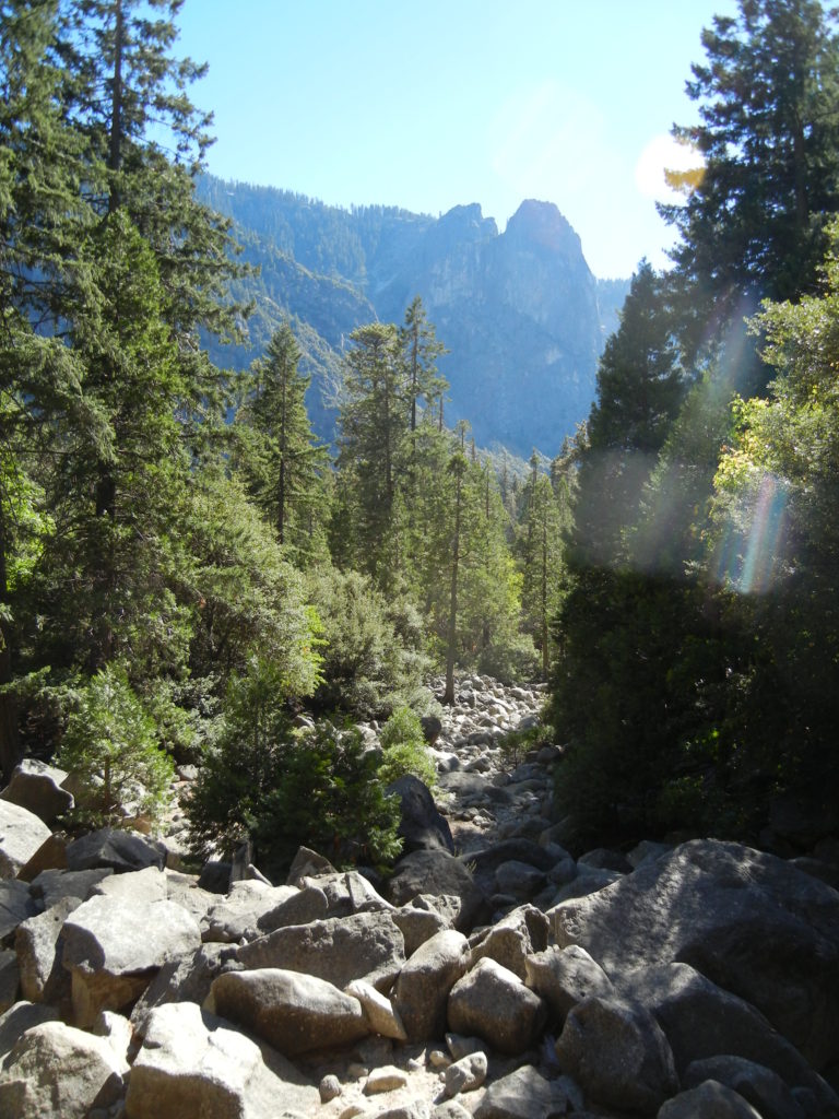 Yosemite National Park_lower falls hike