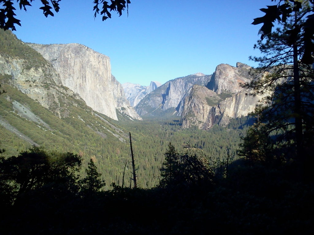 Yosemite National Park_Yosemite Valley from Inspiration Point