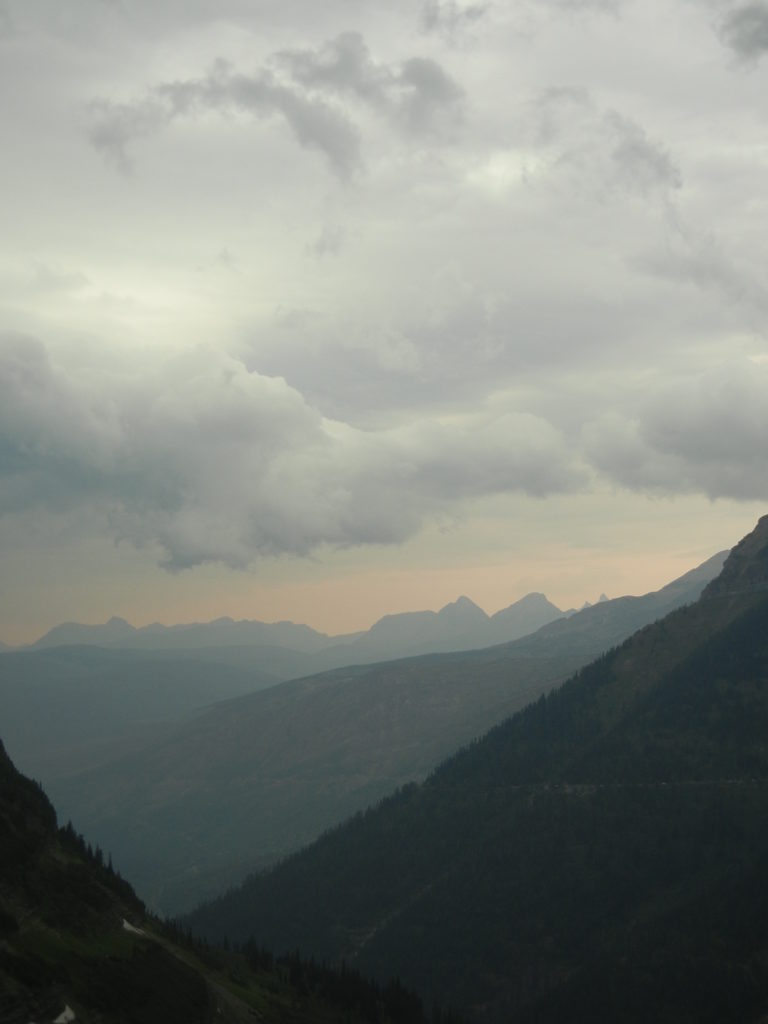 Going to the sun road_clouds roll in